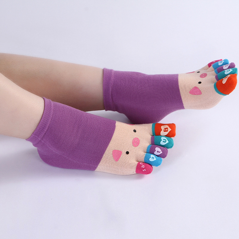 Ms. Cartoon Pig Dispensing Duantong Socks Toe Socks Toe Socks Color In Autumn And Winter Toe Toe Socks